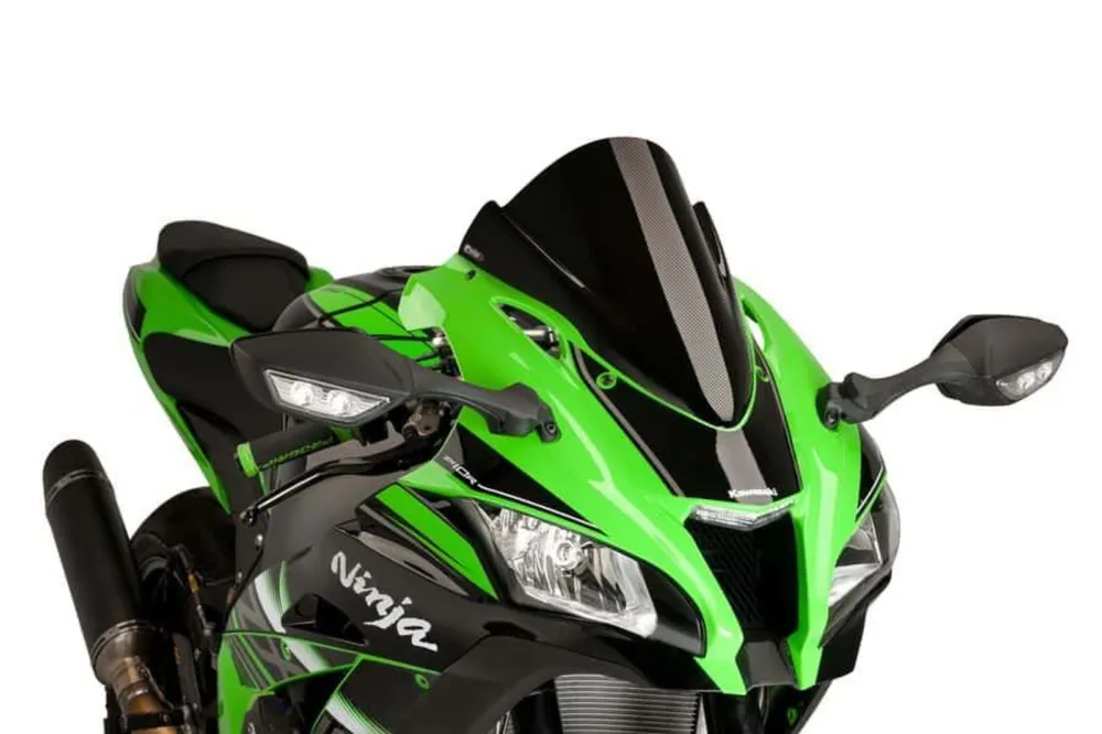 Plexi štít PUIG RACING 8912C karbonový vzhled Akce